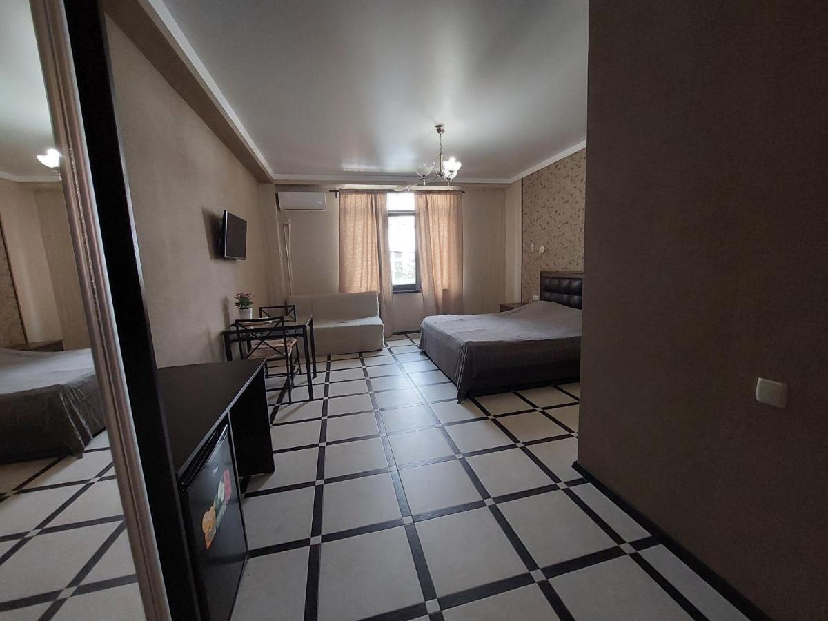 Амир Hotel Gagra Buitenkant foto